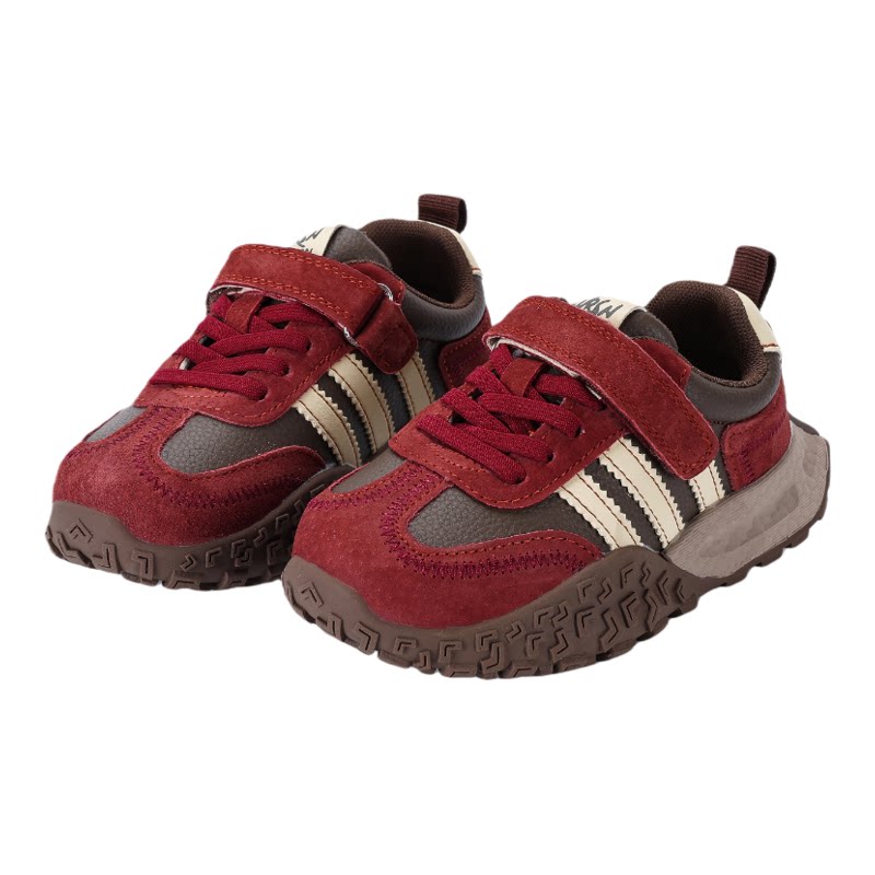 2026秋季新款女童红色真皮德训鞋儿童软底运动鞋男童百搭休闲板鞋