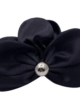 韩国缎面花瓣鲨鱼夹2025新款
