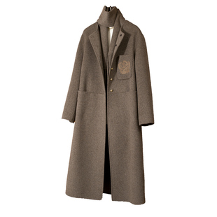 配围巾无领双面羊绒大衣女2025秋冬洋气妈妈装宽松大码羊毛呢外套