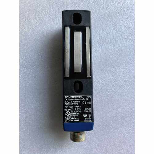 MZM 100 ST-1P2P-A 施迈赛 电磁开关安全锁实物