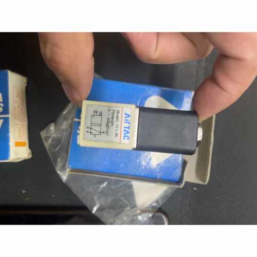 溢价-电磁阀3V106AC220V