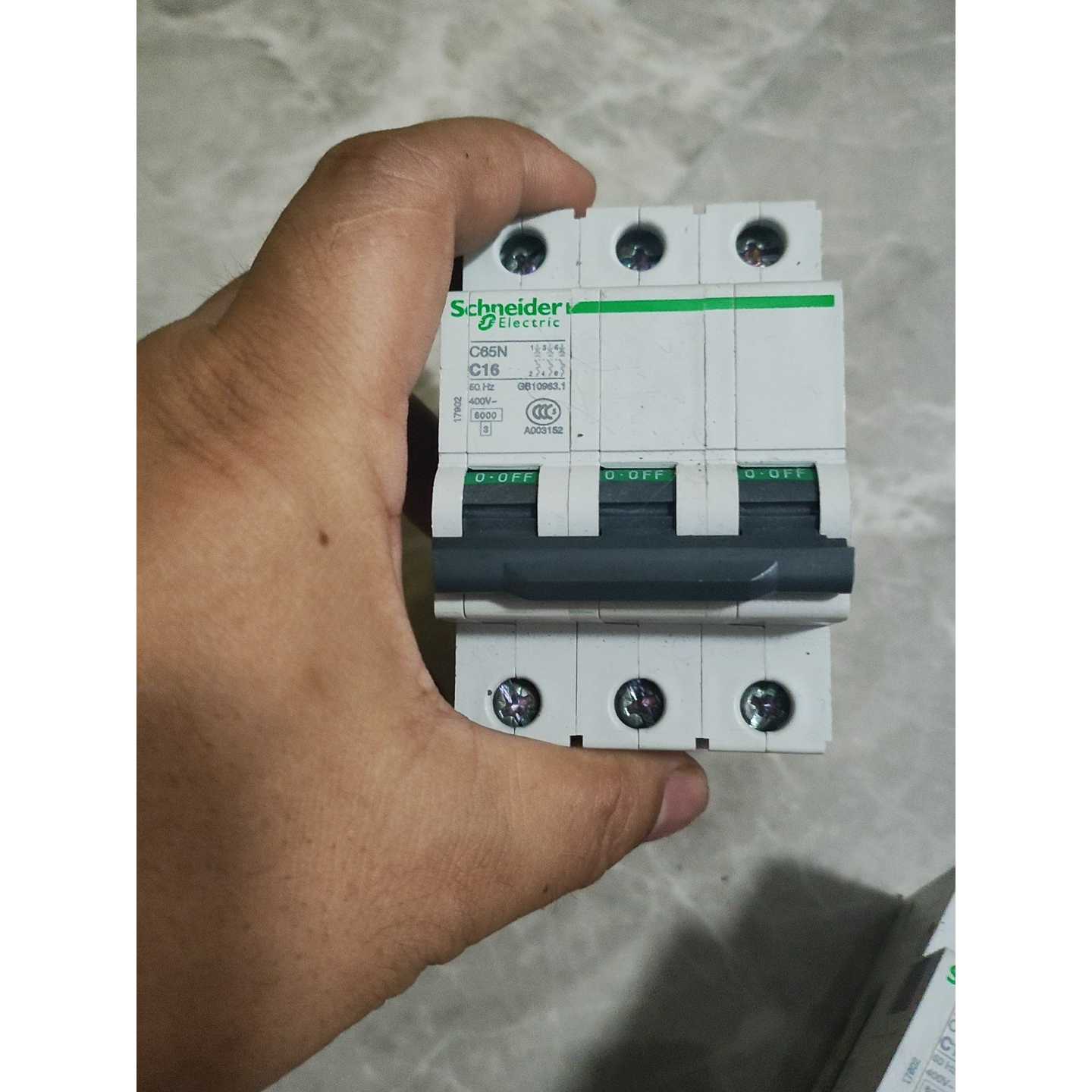 〔议价-可维修〕施耐德 C65N 空气开关 3P C16A 工厂 正品
