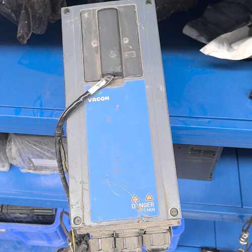 进口伟肯（VACON）工业变频器。