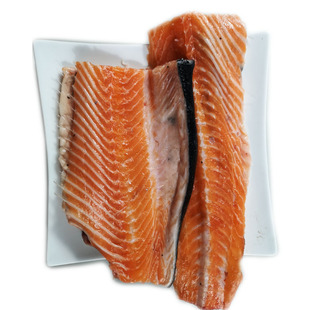 3条鱼鱼骨共约1350克 挪威 新鲜现杀整条冻三文鱼排多送2条共5条