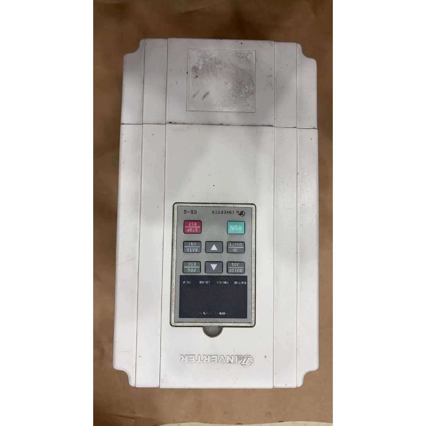 议价上海亚泰变频器YTC0055G4T1B-N(CB-G),5.
