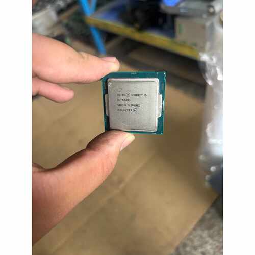 英特尔i5-6500 CPU，3.20GHz主频，四核四线程