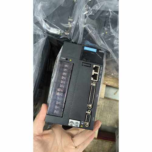 询价汇川伺服驱动IS620NT5R4I，，成色如图，功能