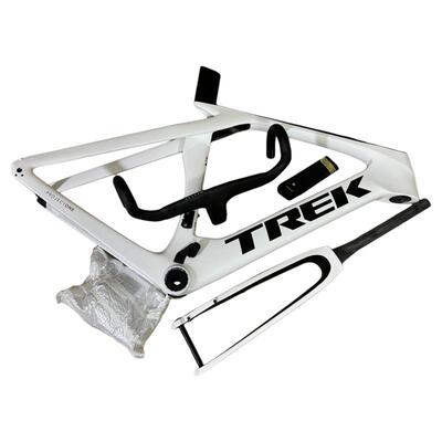 TREK崔克MADONESLR8AXS公路车