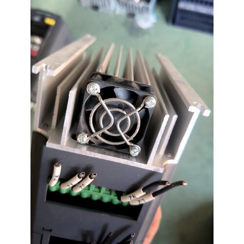议价拆机天正变频器1.5KW 220伏TVFD9-2015G，功