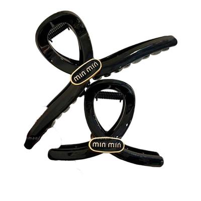 简约又高级~金标字母后脑勺抓夹