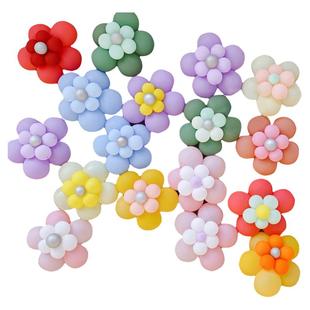 新年商场橱窗装饰场景布置墙面气球五瓣花生日花朵毕业季教室汽球