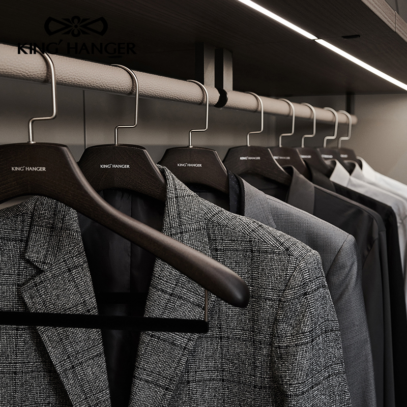 KH高端实木衣架高档西服大衣无痕衣挂衣柜衣橱衣帽间专用木质衣撑