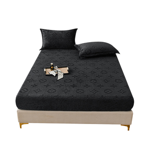 潮牌网红四叶草黑色牛奶绒床笠枕套男生耐脏学生宿舍床单人三件套