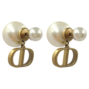 奥米迪奥字母D珍珠耳钉经典款高级感女气质简约明星同款耳饰耳环