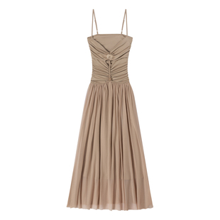 法式绝美吊带连衣裙三亚海边度假裙沙滩海岛旅游拍照穿搭大摆长裙