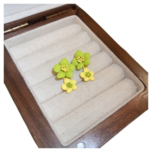 赵露思同款耳环绿色花朵耳饰耳钉耳坠2024春夏新款小清新饰品女