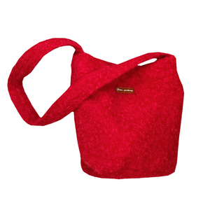 日系ins风毛绒绒可爱水桶包 秋冬时尚休闲百搭小包包女学生斜挎包