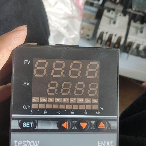 询价-台松温控器    EM905-520-K4