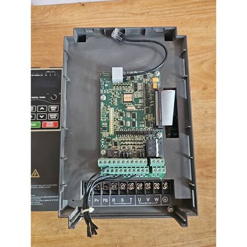 议价沃森7.5kw变频器VD300A-4T-7.5GB/11PB
