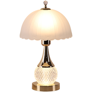 台灯轻奢高级感现代床头灯卧室长明灯结婚新款家用简约高颜值桌灯