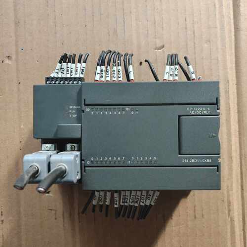 议价国产西门子同款PLC  214-2BD11-0XB8，图片为