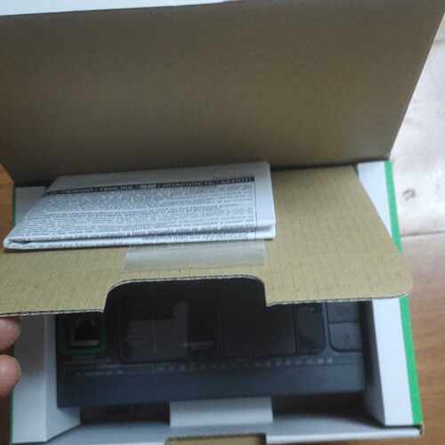 TM241CEC24T 施耐德PLC 可编程逻辑控制器