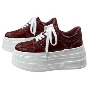 欧洲站2026年早春新款增高厚底松糕鞋女漆皮红色爆款圆头休闲单鞋