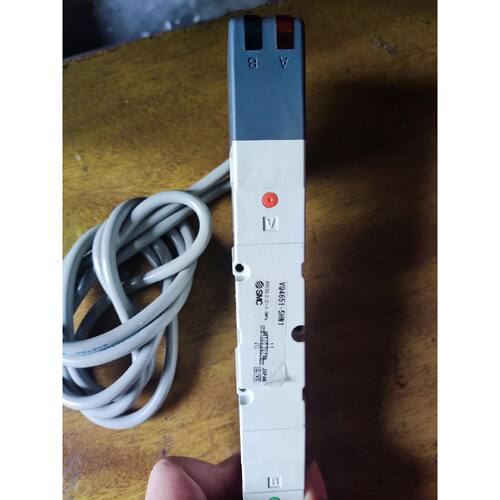 议价可维修日本正品SMC电磁阀VQ46515HW1全新现货一个感兴趣的话