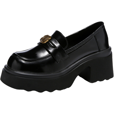 星期六时尚气质百搭超火单鞋黑色