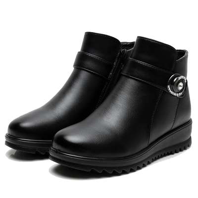 冬季妈妈棉鞋加绒防滑软底短靴