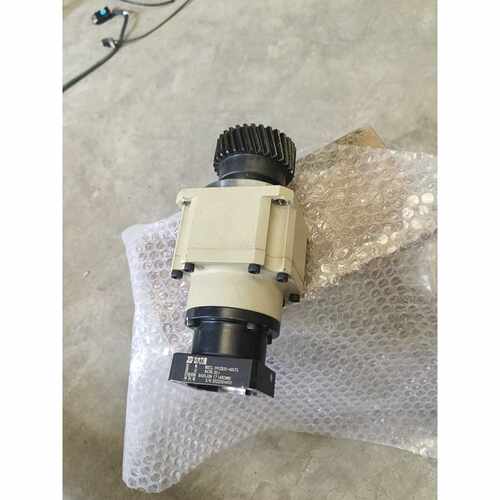 溢价-中大力德减速机，型号090ZB30-400T3   速比30
