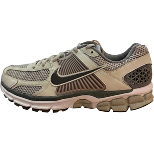 滔搏NIKE耐克男子ZOOM VOMERO 5复古百搭运动休闲鞋FB9149-201