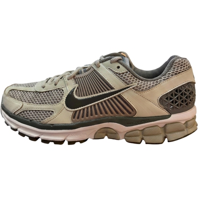 滔搏NIKE耐克男子ZOOM VOMERO 5复古百搭运动休闲鞋FB9149-201