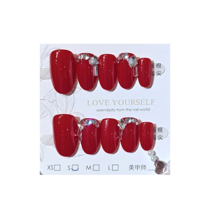 中国红椭圆型闪钻手工穿戴甲气质显白婚礼美甲贴新年战甲假指甲片