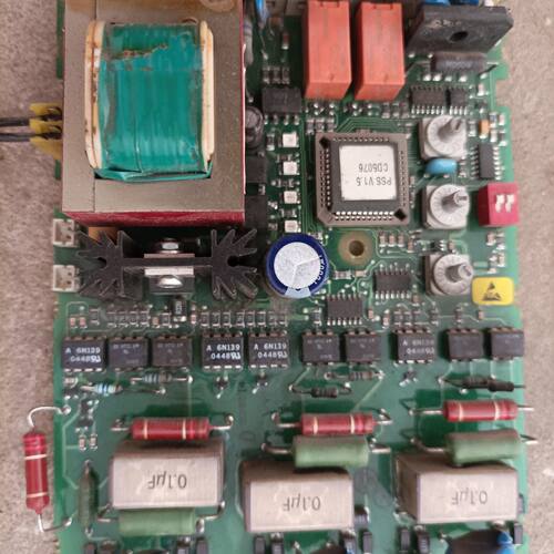 软启动器 PSS250/430-500L主板 220K
