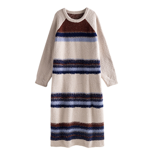 女士睡裙秋冬季加厚保暖半边绒家居服宽松大码长款睡袍珊瑚绒睡衣