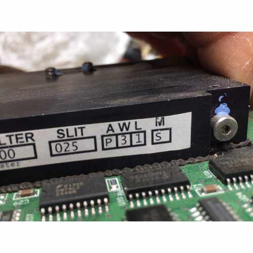 海洋光学即插式光纤光谱仪PC2000实图有两张