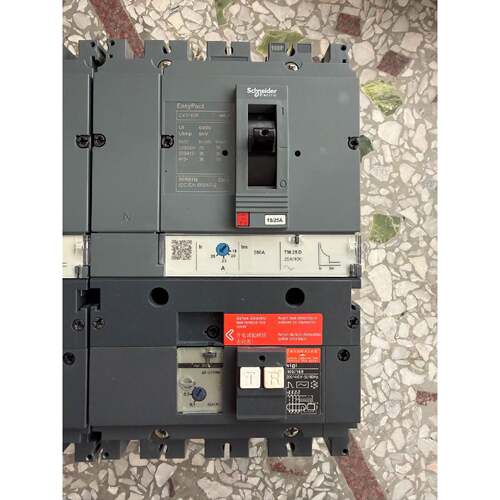 CVS100F 4P25A 塑壳漏电保护器—议价