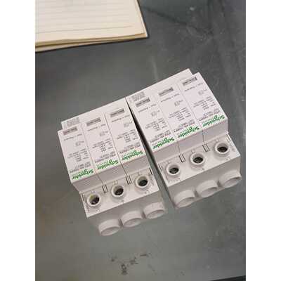 议价施耐德浪涌iPEU 40r-1500PV  A9L04029