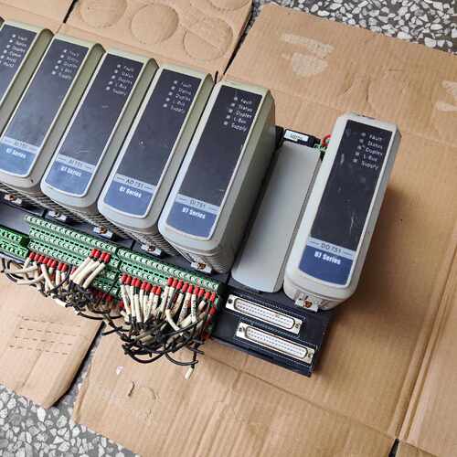 议价浙大中控卡件GCU511S011个维修