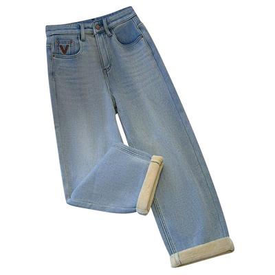 浅色宽松休闲哈伦萝卜牛仔裤