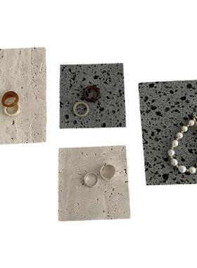 洞洞石垫展示台米黄色垫子道具