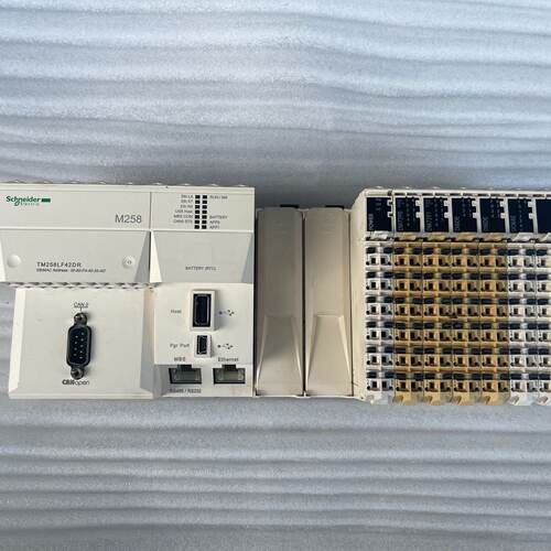 【询价】斯耐德TM258LF42DR一套，议价议价适用