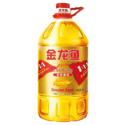 金龙鱼黄金比例食用调和油炒菜