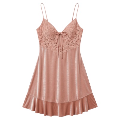 法式丝绒冬季性感风吊带胸垫睡裙