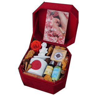 文艺复兴香薰蜡烛礼盒红新婚订婚新人结婚伴手礼伴娘生日闺蜜礼物