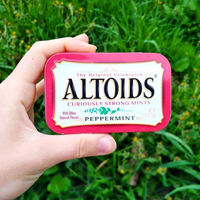 Altoids- British century-old brand cinnamon and Spearmint, 75 pieces of refreshing, powerful and cool mint candies thumbnail 4