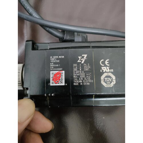 议价拆机安川7系200w伺服电机SGM7J02A7C6E带刹维修