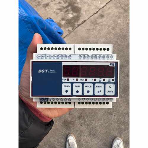 询价下单意大利狄纳乔 DGT4称重变送器，功能正常，带显示屏，12-
