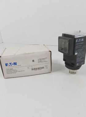 Eaton 1351E-6504 Photoelectric Sensor 10 Ft. Range Diffuse R